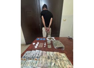 بحقه 16 مذكرة… مروّج مخدّرات في قبضة الأمن!