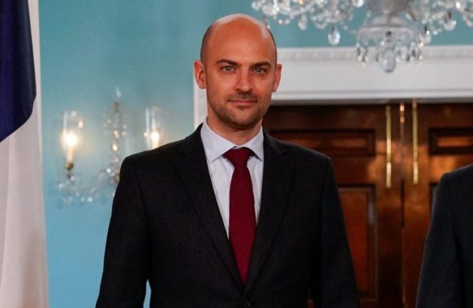 وزير الخارجية الفرنسي: منظومة مساعدات مؤسسة غزة الإنسانية “مخزية