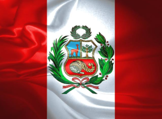 البيرو أصدرت تحذيرا من خطر حدوث تسونامي