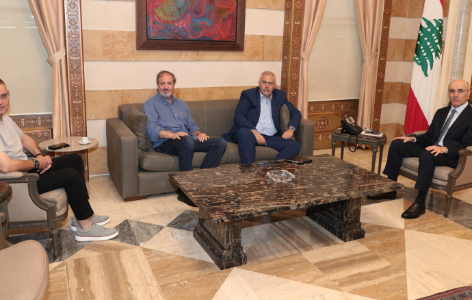 وزير الداخلية عرض مع عبود وزيدان والعجوز شؤون بلدية بيروت