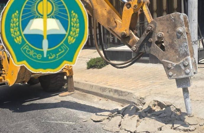 بلدية طرابلس تُزيل مخالفة في منطقة العطور في أبي سمراء تضرّ بالسكان وتعطّل معاملات التطويب