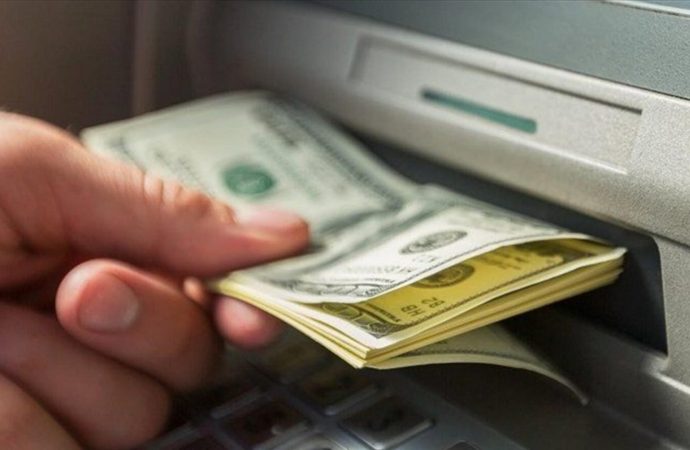 إجراءات عقابية غير مسبوقة لحماية حقوق المودعين
