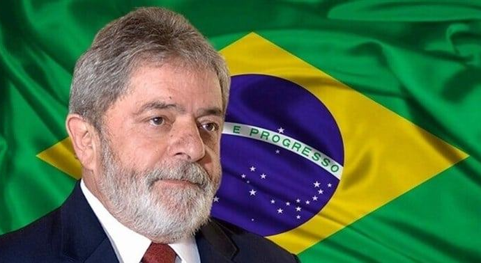 لولا تعهّد الدفاع عن سيادة البرازيل في مواجهة العقوبات والرسوم الجمركية الأميركية