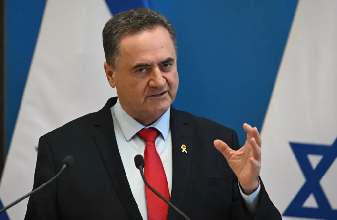 كاتس يتوعّد برد قوي على محاولات الحزب إعادة تأهيل نفسه