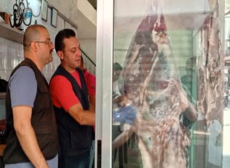 محضرا ضبط وإنذارات بحق مؤسسات غذائية في الجنوب