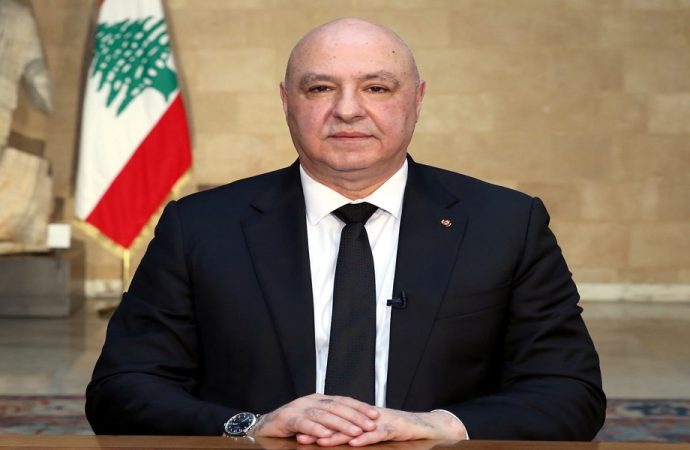 عون يصل الجزائر