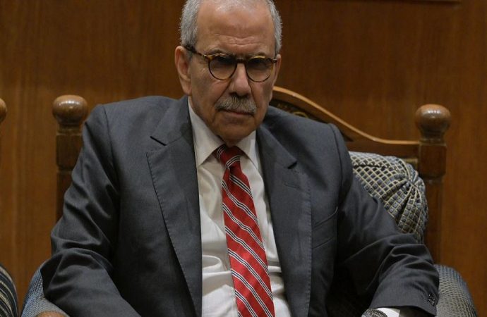 سلام: أعود إلى بيروت مطمئنًا