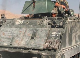 انقلاب آلية للجيش على أوتوستراد حبوش… ووقوع إصابات