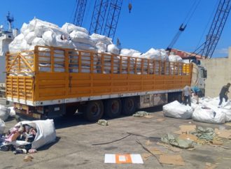 ضبط شاحنتين بلا بيانات جمركية عند مرفأ طرابلس