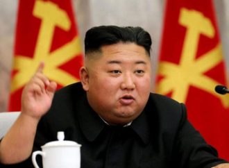 كيم جونغ أون يتعهد لعائلات قتلى الحرب في روسيا بـ”حياة جميلة”