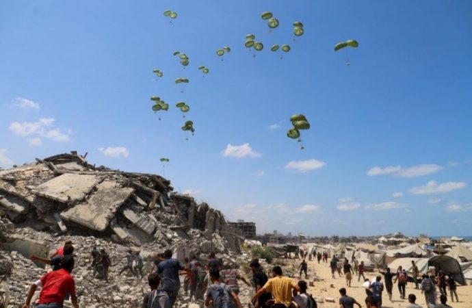 ستراليا تحث إسرائيل على العدول عن خطة للسيطرة عسكريا على غزة