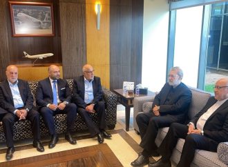لاريجاني من المطار: نسعى لتحقيق مصالح لبنان