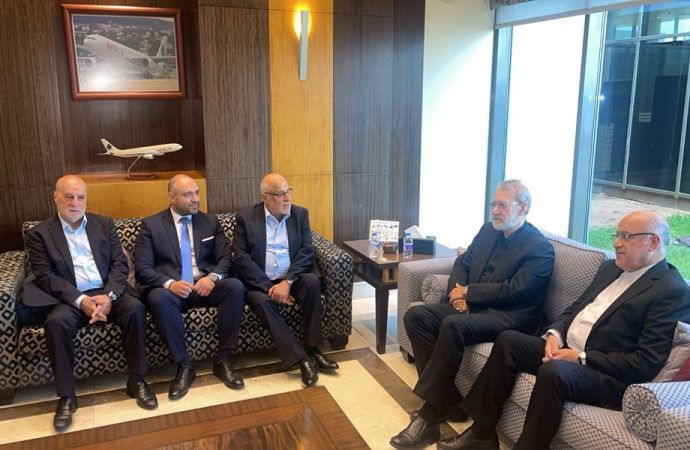 لاريجاني من المطار: نسعى لتحقيق مصالح لبنان