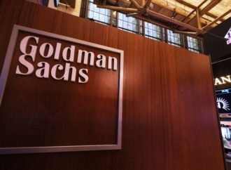 غولدمان ساكس يستمر في افتراض عدم فرض رسوم جمركية على الذهب
