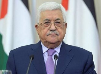 عباس يعلن تشكيل لجنة دستورية استعدادا لمؤتمر السلام الدولي سبتمبر المقبل