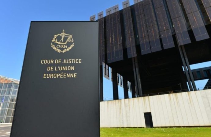 محكمة العدل الأوروبية تطعن في‭ ‬قانونية خطة إيطالية تتعلق بالمهاجرين