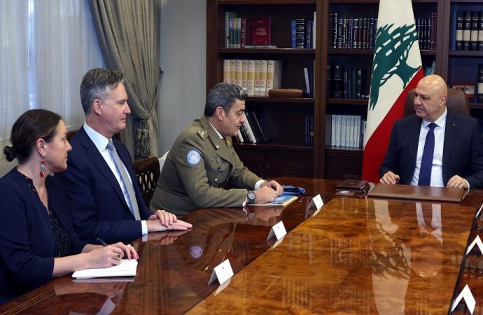 عون: متمسّكون ببقاء “اليونيفيل” في الجنوب