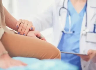 نقيب أطباء الأسنان يرحب باستيفاء 2% على الأدوات الطبية