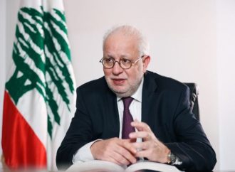 وزير العدل: من غير المقبول أن يأخذ “الحزب” اللبنانيّين إلى الانتحار معه