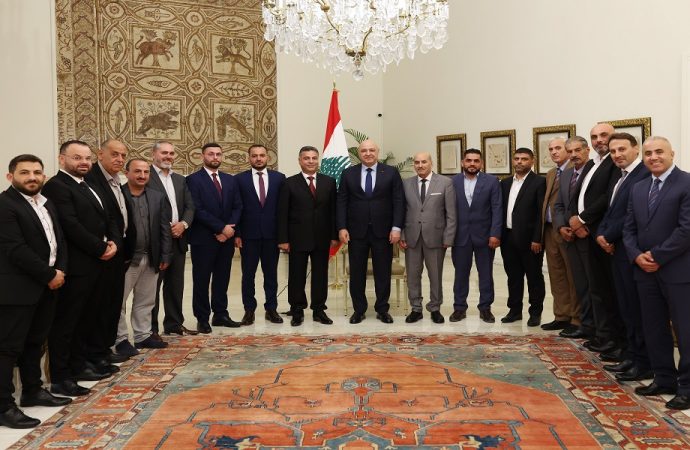 عون: حريصون على إنماء عكار وتشغيل مطار القليعات
