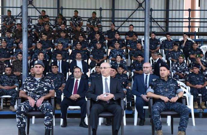 الحجار زار مقر قيادة وحدة القوى السيارة في ثكنة اللواء الشهيد الحسن… وهذا ما شدد عليه