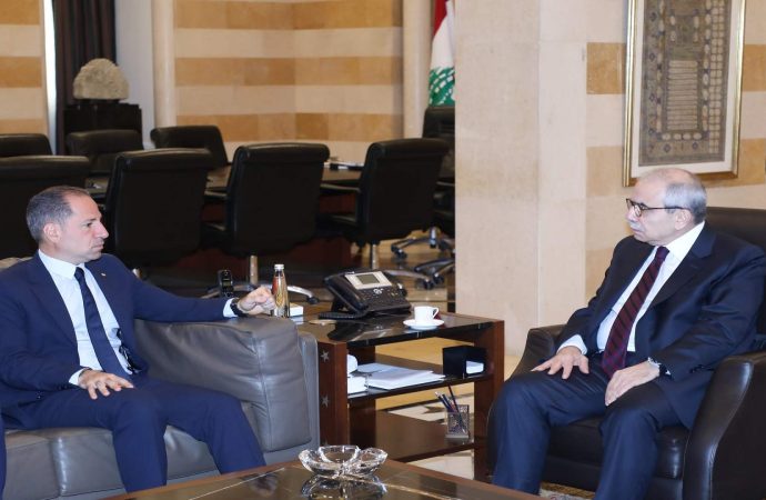 سامي الجميل من السراي: على إيران أن تحترم قرار لبنان وسيادته ومصلحته