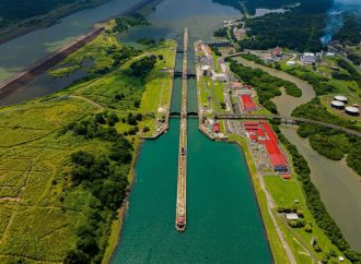 أفاد مدير قناة بنما الخميس أن الرسوم الجمركية