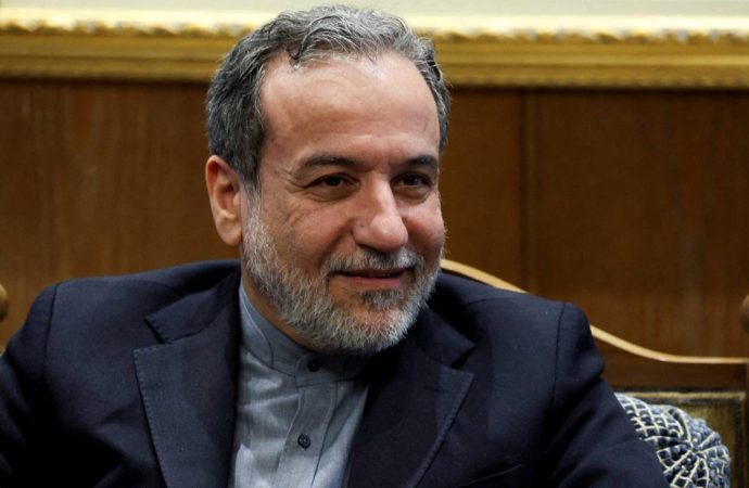 عباس عراقجي: إيران لا يمكنها قطع علاقاتها مع وكالة الطاقة الذرية بشكل كامل