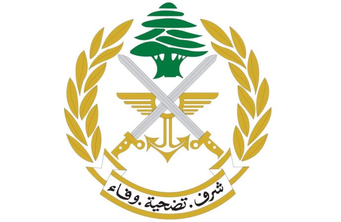 الجيش: ضبط كمية كبيرة من الأسلحة والقذائف والذخائر الحربية