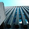 توقيع إتفاق قرض البنك الدولي المخصص لإعادة الإعمار بين وزير المالية والمدير الإقليمي للبنك