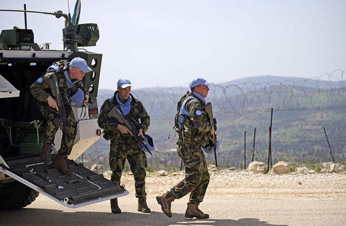 اليونيفيل تبلغ الجيش اللبناني باكتشاف مخزن أسلحة ومداخل نفق في علما الشعب