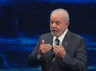 البرازيل تدرس اتخاذ إجراءات انتقامية ردا على رسوم ترامب الجمركية الإضافية