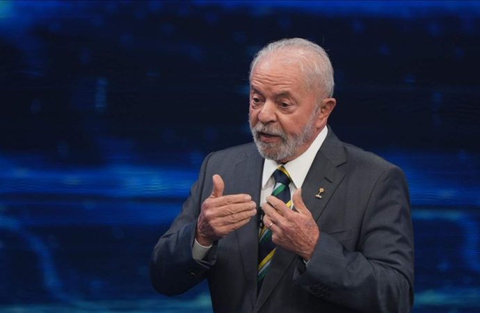 البرازيل تدرس اتخاذ إجراءات انتقامية ردا على رسوم ترامب الجمركية الإضافية