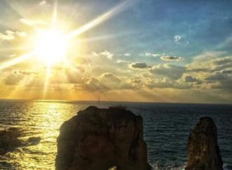 طقس صيفيّ معتاد ورطب واستقرار في درجات الحرارة ساحلًا