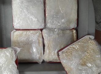 الأمن يوقف شريكة المرأة التي حاولت تهريب الكبتاغون عبر المطار