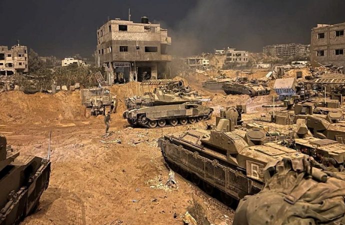 الجيش الإسرائيلي يستعد للهجوم على غزة