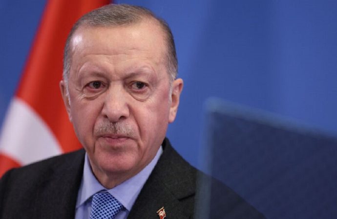 أردوغان: مستعدون للمساعدة في المحادثات بين روسيا وأوكرانيا