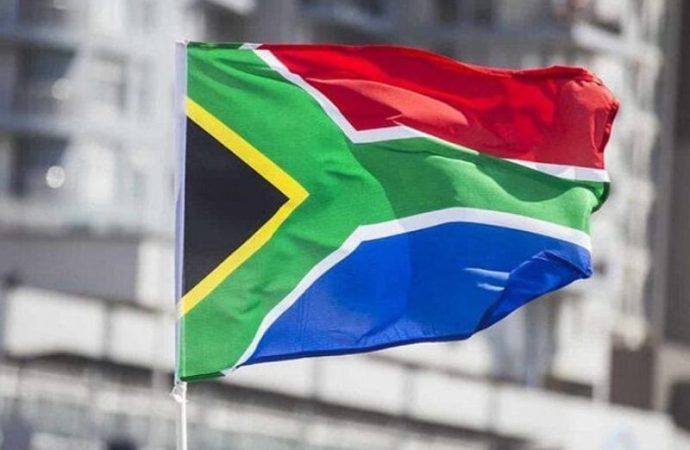 جنوب أفريقيا: لا نمثل تهديدًا تجاريًا أو أمنيًا لأمريكا
