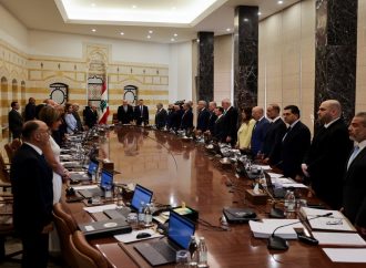 تداعيات انسحاب وزراء “الثنائي”