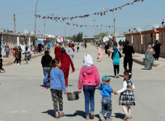 آلاف اللاجئين السوريين راغبون في مغادرة لبنان