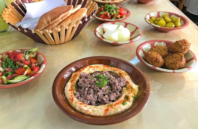 بعد تسمم العشرات.. أين أصبحت هيئة سلامة الغذاء؟