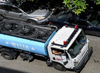 نقص حاد في المياه يفاقم معاناة بيروت