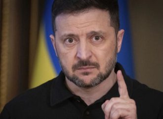 زيلينسكي يرفض التخلي عن الأراضي الأوكرانية ويحمّل روسيا مسؤولية الحرب