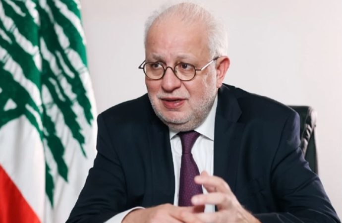 وزير العدل: الجميع ملتزم ببناء الدولة.. وهذا ما قاله زيارة لاريجاني!