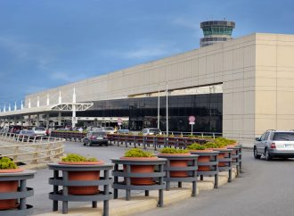 ضبط 21 كلغ حشيشة في مطار بيروت!