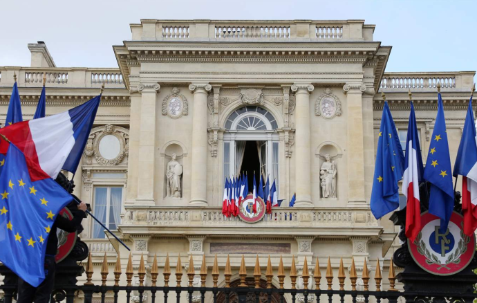 الخارجية الفرنسية مستاءة من العقوبات الأميركية على قضاة في الجنائية الدولية بينهم فرنسي