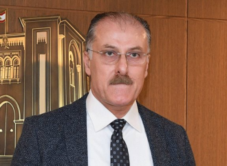 عبد الله ثمن هاتفيا مع كركي قرار إدارة الضمان رفع تغطية الأعمال الجراحية من ٥٠ إلى ٩٠%