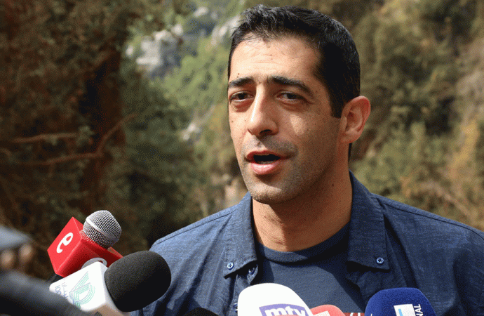 حنكش: “إذا لبناني عم يهدد بلده… العدو شو بيعمل؟”