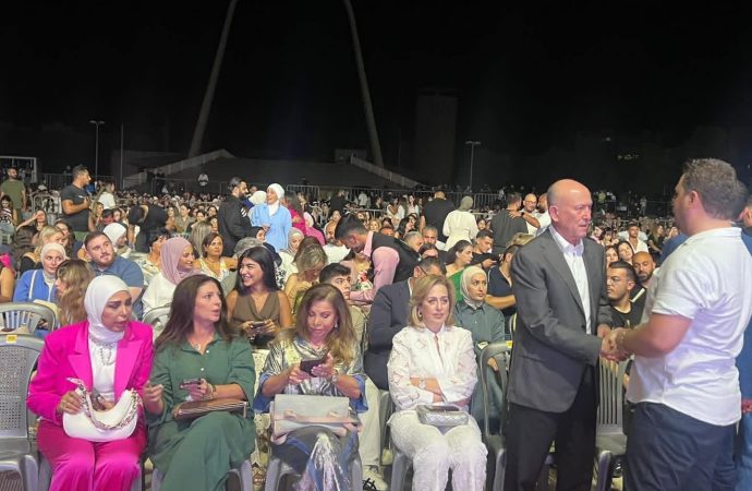 في معرض رشيد كرامي… ريفي يتابع الحفل واتصال من فضل شاكر يتخلل الأمسية