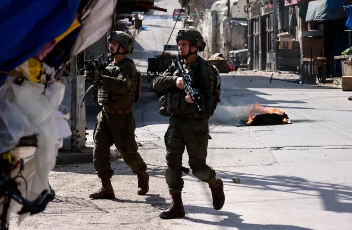 إسرائيل تقر: “عربات غدعون” لم تحقق أهدافها!